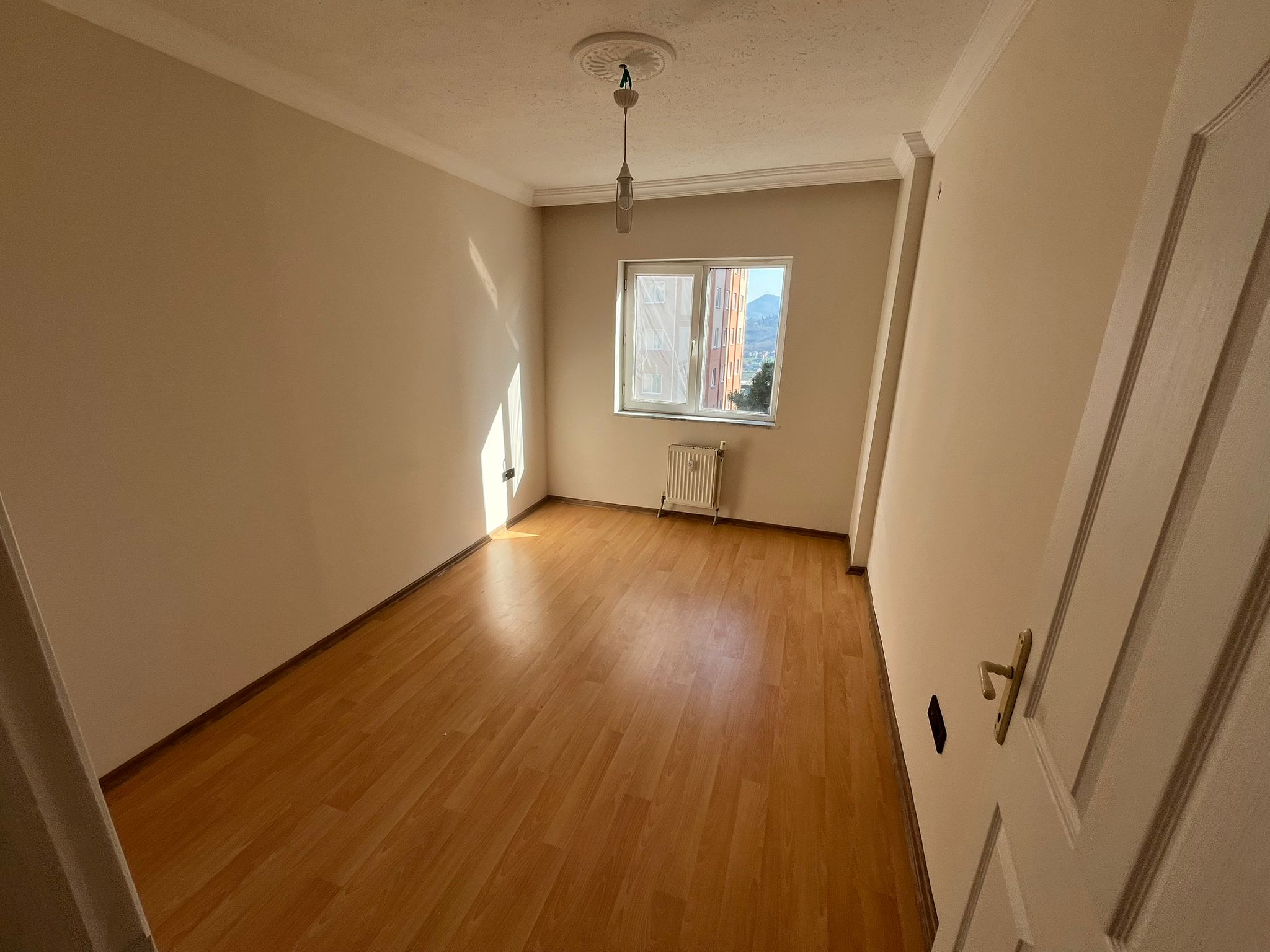 MABEL GAYRİMENKUL YILDIZLI TOKİ'DE 3+1 KİRALIK DAİRE